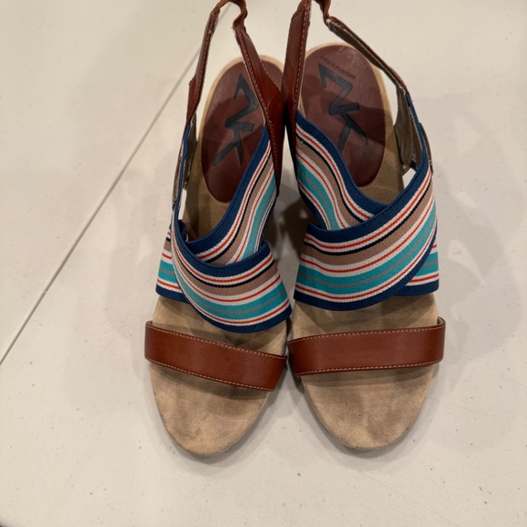 Anne Klein Summer Sandals - Picture 5 of 5